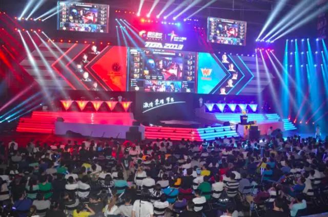 CS2市场在交易更新后损失6.15亿美元