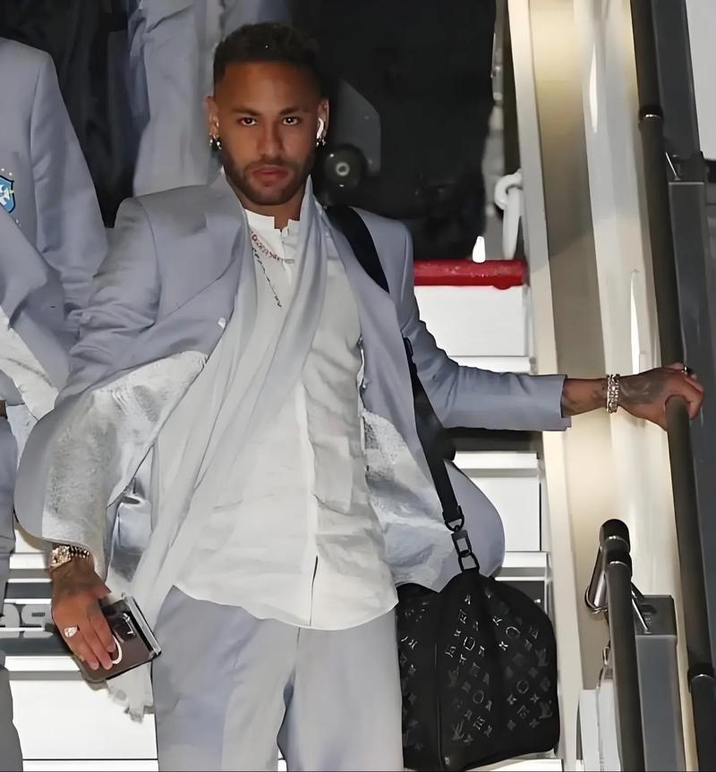 草蛇灰线——盘点那些被发现但未加入CS的内容